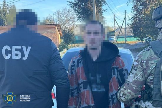 Підпали "Укрзалізниці" та "Укрпошти": СБУ спіймала 5 поплічників РФ