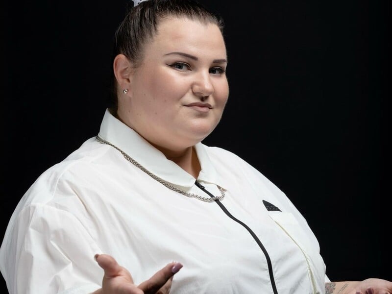 "Я б так і жила в обмеженому світі". alyona alyona розповіла, що буде з її кар'єрою після того, як вона пішла від Клименка