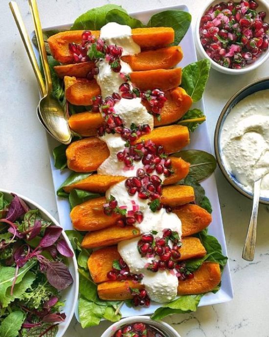 Як запекти гарбуз з рикотою та зернами граната: такого ви точно не їли