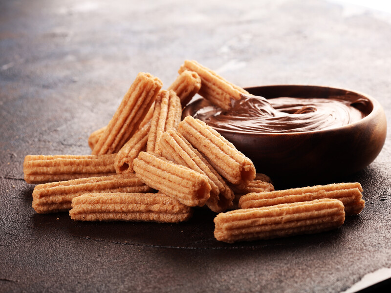 "Хочеться ще і ще". Приготуйте чуроси за цим простим рецептом