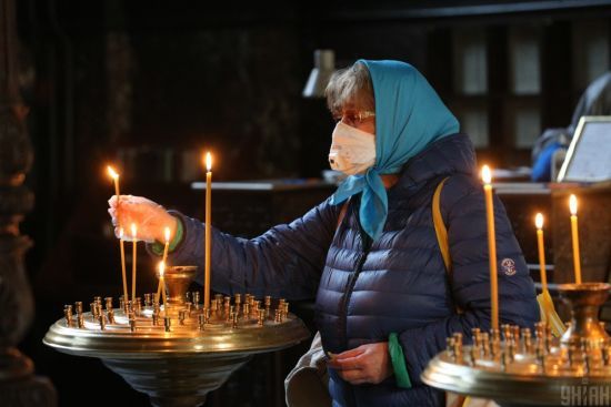 Скільки треба жертвувати на храм: відповідь священника