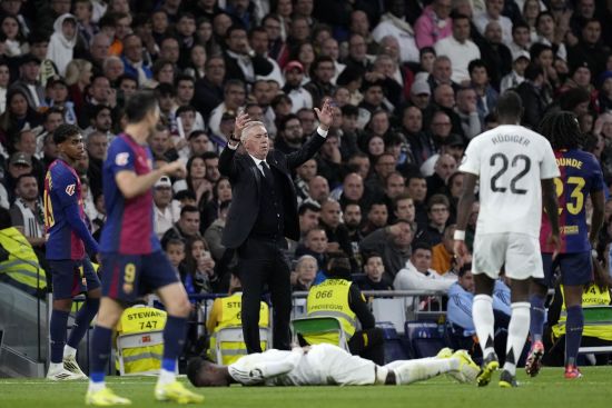 Анчелотті відреагував на нищівну поразку "Реала" від "Барселони" в матчі чемпіонату Іспанії