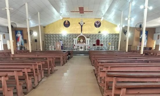 Злодії одночасно грабували церкву і просили священника відпустити гріхи: чим це закінчилося