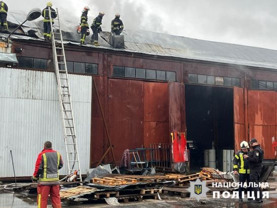 Атака по Києву та області: поліція показала фото, знайдено хвіст ракети