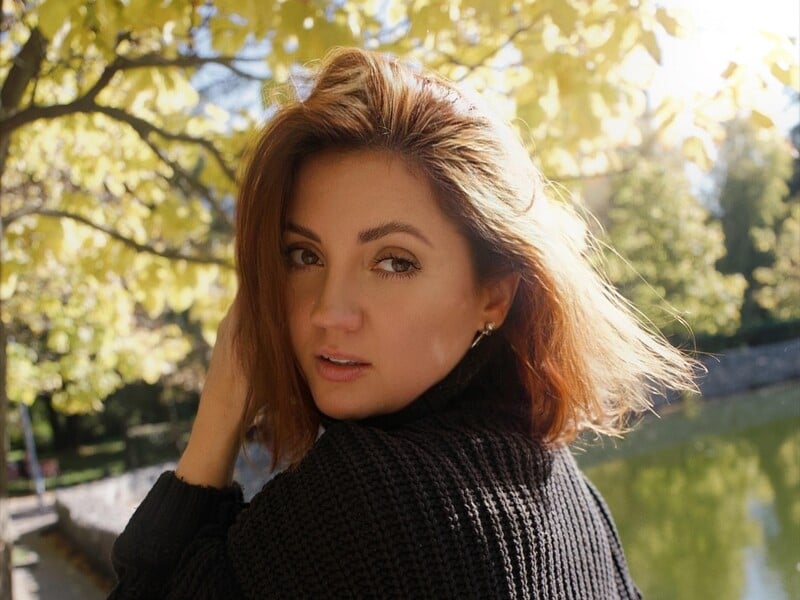 "Печальна новина". Цибульська прокоментувала свій від'їзд за кордон із дитиною