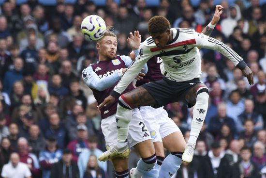 АПЛ: "Челсі" у більшості не дотиснув "Ноттінгем", "Астон Вілла" та "Манчестер Юнайтед" поділили очки