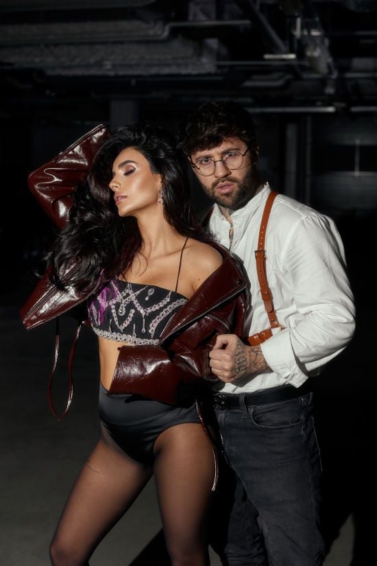 Відомий блогер розсекретив роман із Анною Трінчер