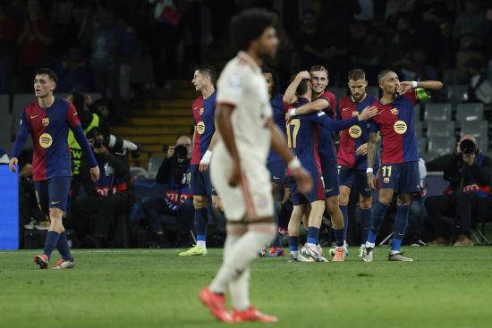 "Барселона" розгромила "Баварію" у видовищному матчі Ліги чемпіонів (відео)