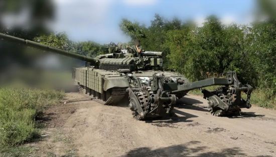 Мінні трали, «ловці Ланцетів» та захист для бронетехніки: як Метінвест з нуля освоїв модернізацію техніки ЗСУ