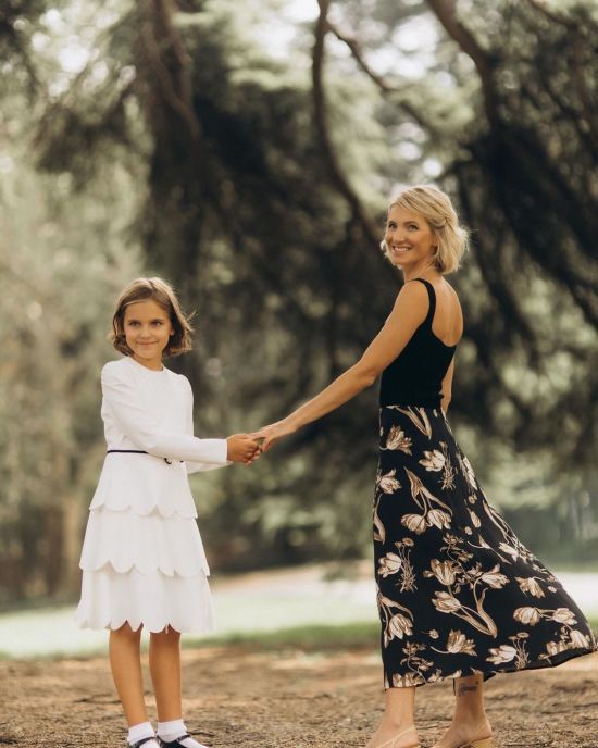 Єлизавета Юрушева похизувалася важливим досягненням 9-річної доньки від Скічка: "Ми перемогли"