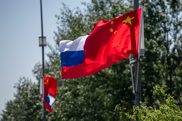 Китай посилює контроль над військовими товарами, що надходять до Росії