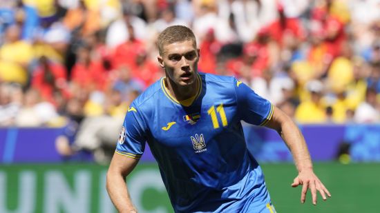 Стало відомо, яке місце посів Довбик у голосуванні за "Золотий м'яч-2024"