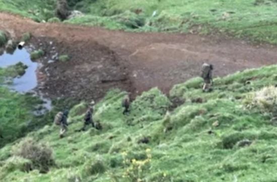 Тато втік із дітьми три роки тому: їх вперше помітили в дикій природі (фото)