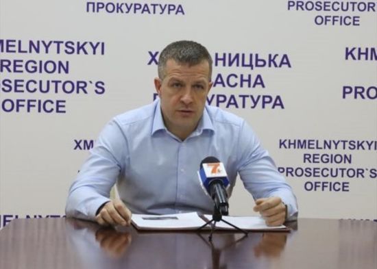 Прокурор Хмельницької області пояснив масову інвалідність своїх підлеглих та розповів про травму на робочому місці