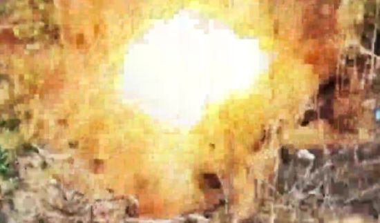 Бійці 3-ї штурмової вдарили по скупченню окупантів і підірвали авто з БК (відео)