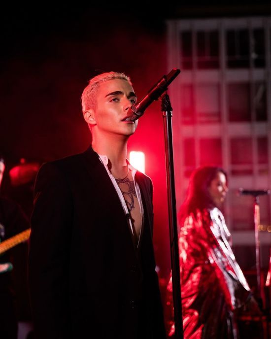 MELOVIN вперше показав відому співачку, якій "освідчився"