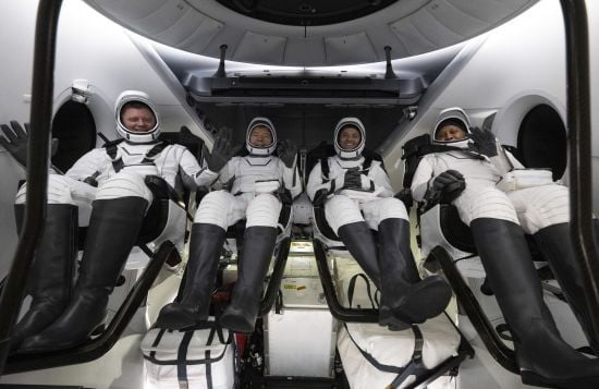 Астронавт NASA потрапив до лікарні після повернення на Землю: що трапилось