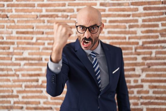 Офісна працівниця відсудила у начальника гроші після того, як він не привітався