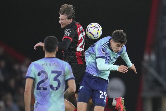 "Арсенал" без Зінченка в меншості сенсаційно програв "Борнмуту" із Забарним в АПЛ