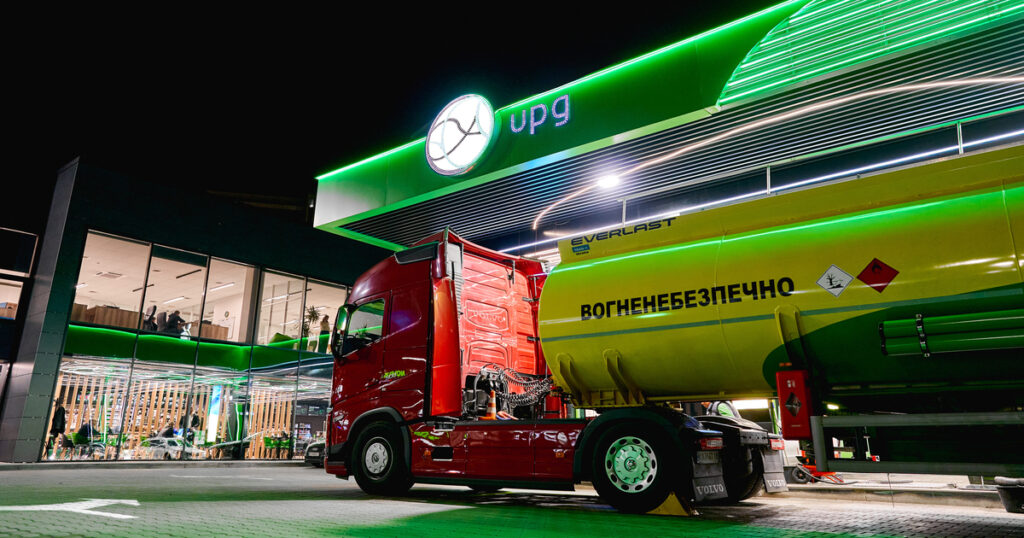 Шлях UPG: як мережа АЗК постачає високоякісне пальне в Україну Шлях UPG: як мережа АЗК постачає високоякісне пальне в Україну