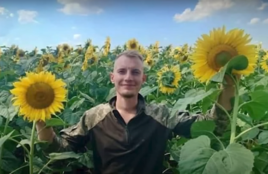 Нові подробиці про звірство росіян: батьки впізнали на відео сина, якого розстріляли окупанти