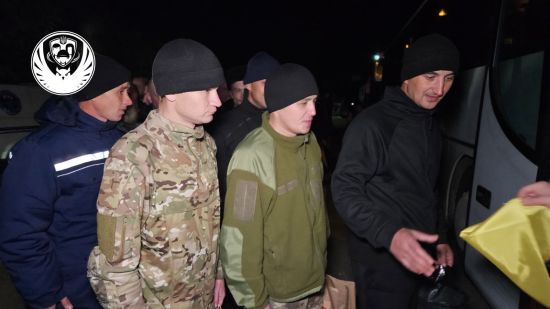 Обмін полоненими: з російської неволі визволили бійця "Азову" Владислава Андріанова