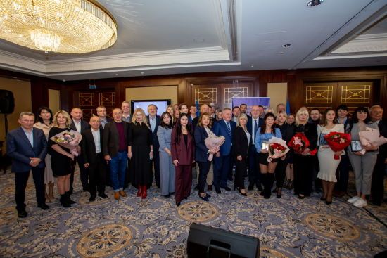 Асоціація платників податків України нагородили переможців Всеукраїнського Рейтингу «Сумлінний платник податків»