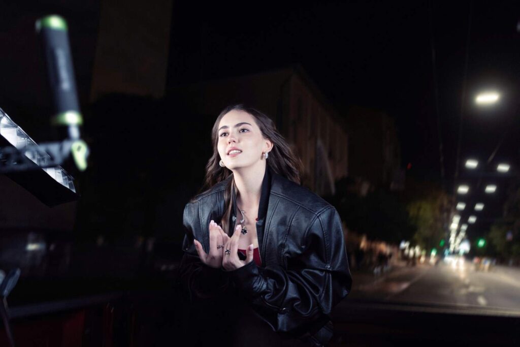 Кліп на вулицях Києва та новий початок у стосунках – TAYNA із новим релізом Кліп на вулицях Києва та новий початок у стосунках – TAYNA із новим релізом