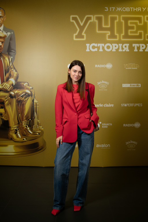 Прем’єра гостросатиричного байопіка “Учень. Історія Трампа” у Києві