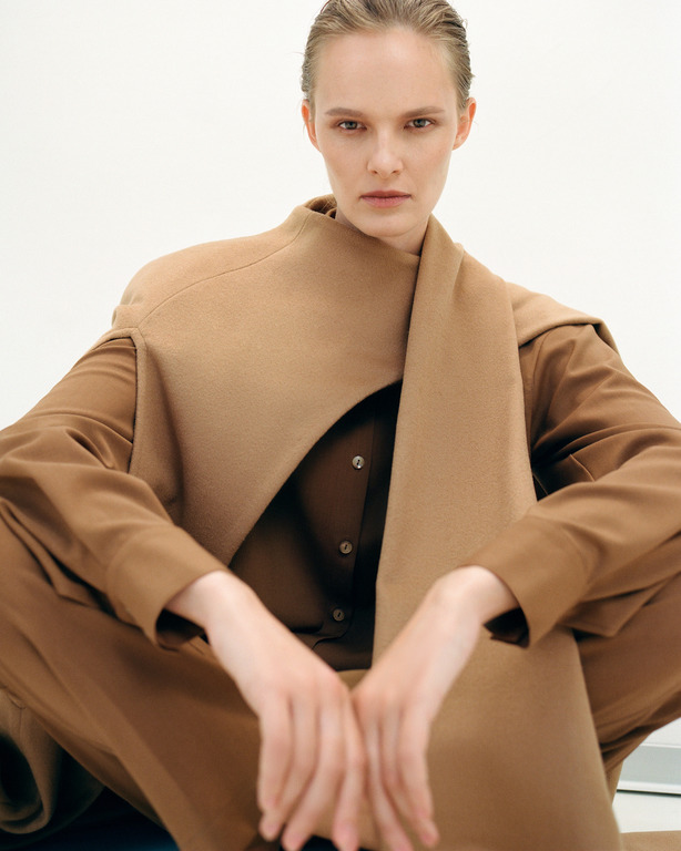 Багатогранність осіннього сезону та характеру героїні L’eskizzo