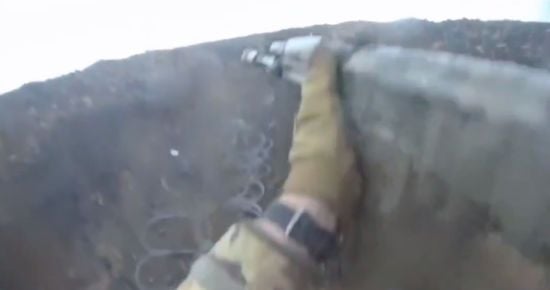 Жодного шансу: український боєць показав кадри зачистки ворожих позицій (відео)