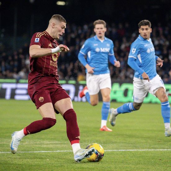 Довбик влучив у поперечину: "Рома" з новим тренером програла лідеру чемпіонату Італії (відео)