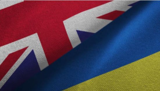 Яка країна надаватиме Україні фінансування замість США - The Guardian розповіло