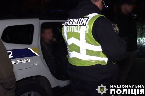 У Києві чоловік прийшов в гості до родичів та зарізав рідного дядька: фото
