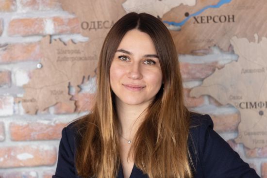 "Пам’ятаю, як двічі за день варила по 20 літрів борщу": історія українки, що відкрила ресторан у Німеччині