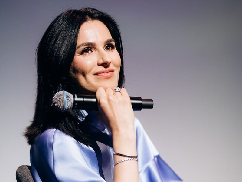 "Відчув, як сильно потрібен". Єфросиніна показала обійми із чоловіком-військовослужбовцем після розлуки "Відчув, як сильно потрібен". Єфросиніна показала обійми із чоловіком-військовослужбовцем після розлуки