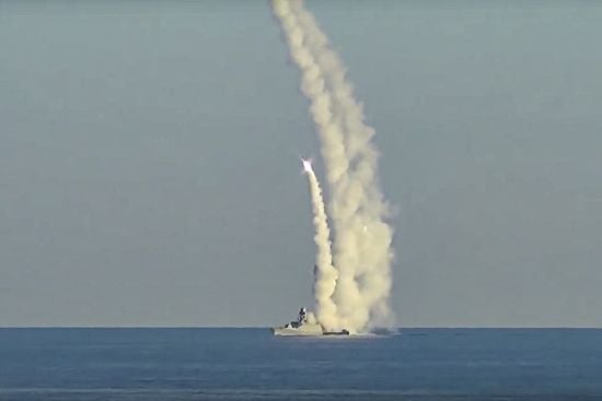 Росіяни вивели у Чорне море 6 ракетних носіїв - моніторингові канали
