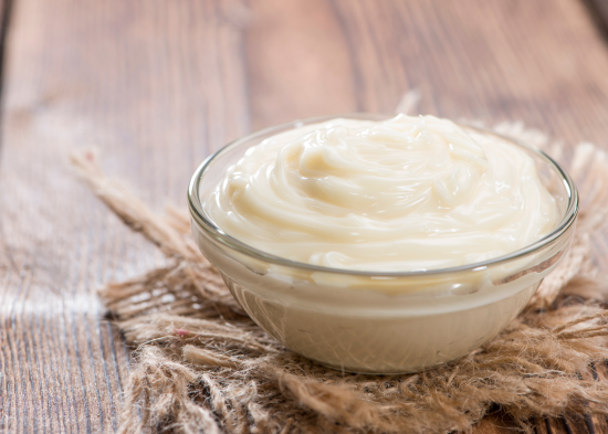 Рецепт домашнього майонезу без яєць: мінімум інгредієнтів, але максимум смаку