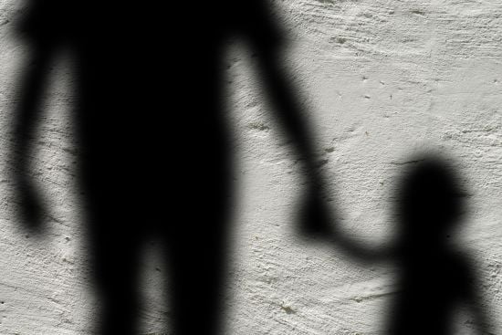 Батько змусив свого 13-річного сина займатись сексом: все закінчилось неочікувано