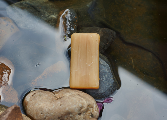 Дешево та ефективно: чому досвідчені водії радять возити з собою господарське мило