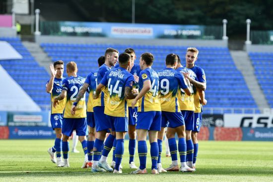 "Динамо" розгромило "Інгулець" у матчі з 7 голами та повернулося на вершину УПЛ (відео)