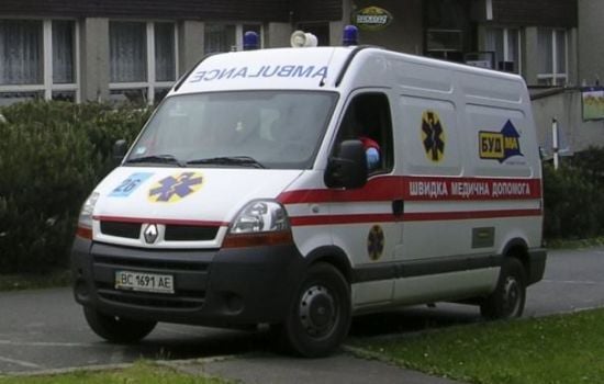 Атака дронів на Київщині: є постраждала, багато руйнувань