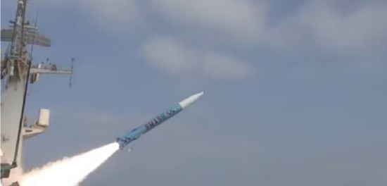 Пакистан успішно випробував нову балістичну ракету: подробиці