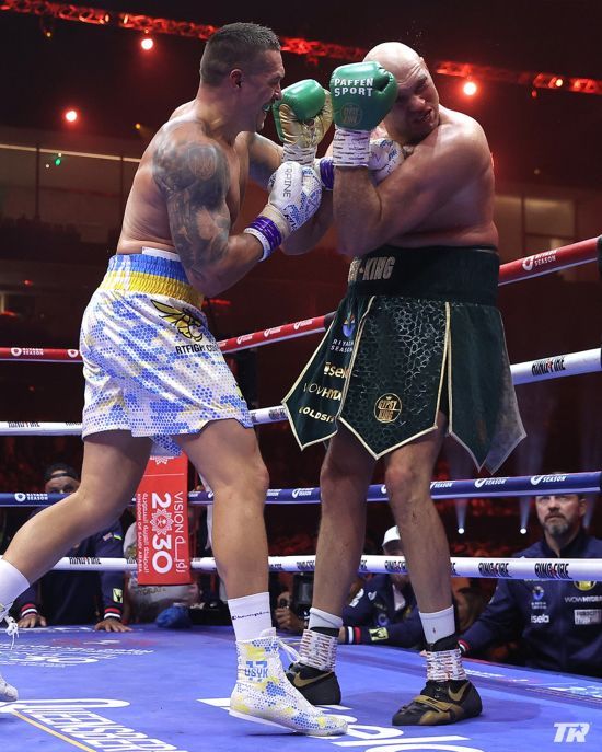 "Поїде додому до дітей, дружини": Усик пояснив, чому не хотів зашкодити Ф'юрі у першому бою