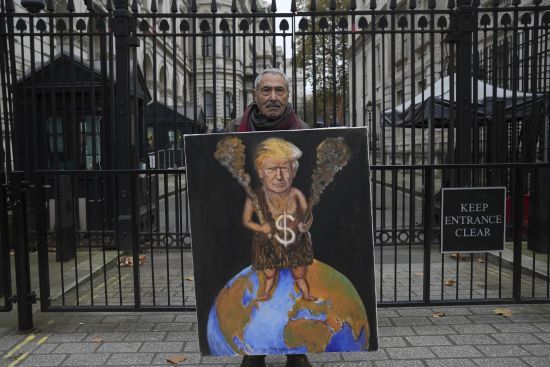 Перемога Трампа відкриває два сценарії для України та Європи — The Telegraph