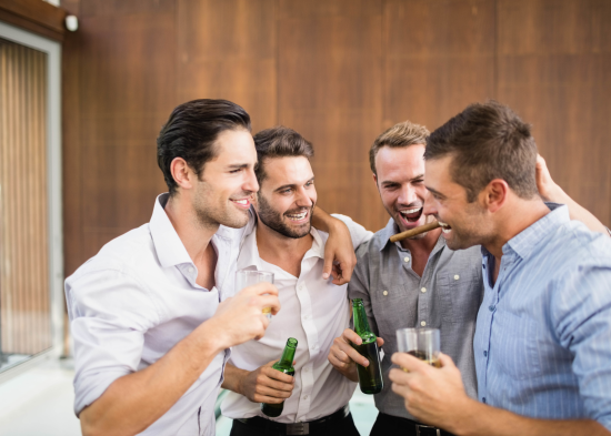 Всесвітній день чоловіків: привітання у віршах, прозі, листівках, історія свята