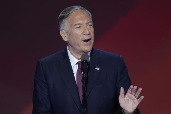 Помпео та Гейлі, які виступали за допомогу для України, не ввійдуть до адміністрації Трампа