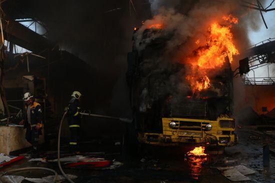 Сирійська опозиція увійшла в Алеппо, а Асада вже побачили у Москві: що відбулось за добу