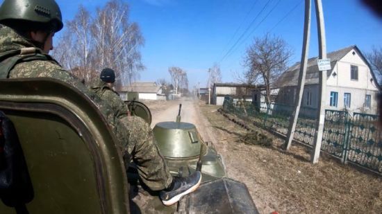 "З Колотиловки до**я повиносили, солдати позабирали бензопили, черевики": перехоплення ГУР про мародерство росіян на Бєлгородщині