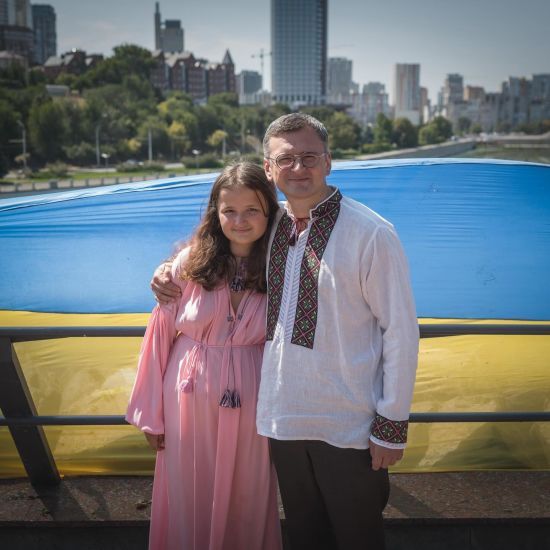 Дмитро Кулеба зізнався, де зараз його 18-річний син і 13-річна донька та чим вони займаються